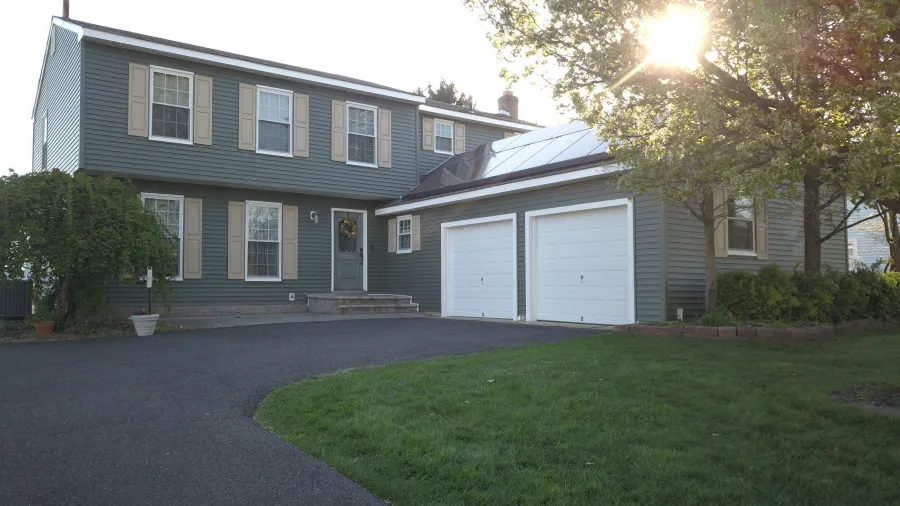 new vinyl siding green