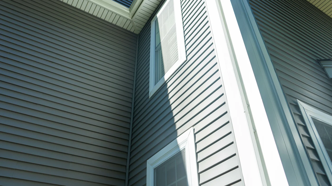A closeup of light gray siding on a house in Swedesboro, NJ, by Ameritech Services